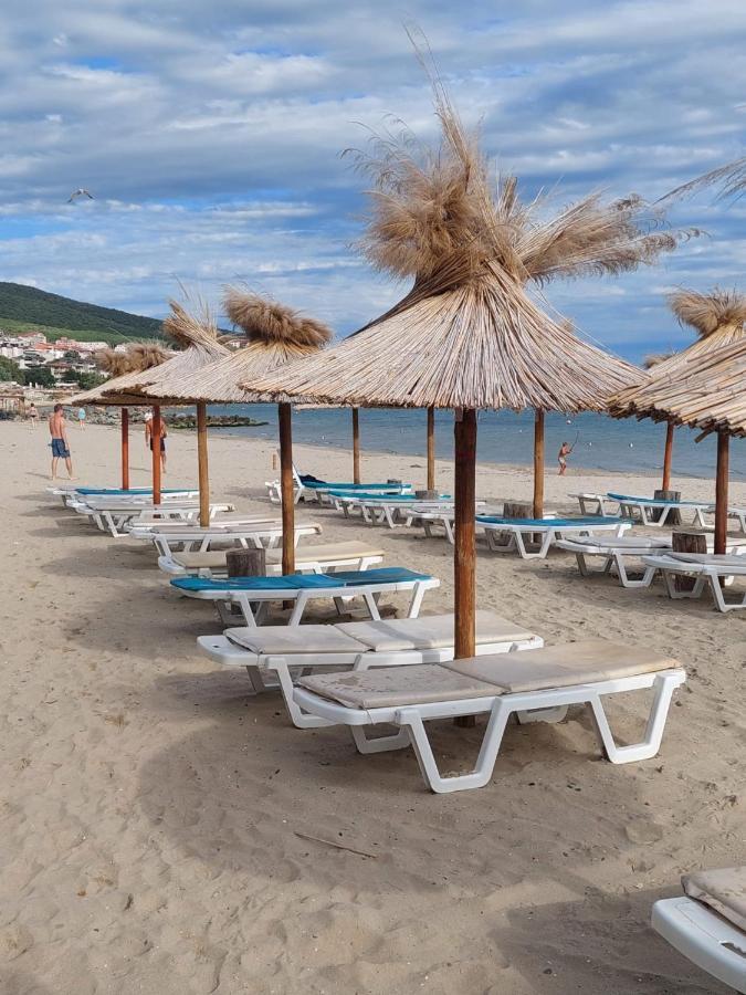 Helios 350M From The Beach Sveti Vlas Exteriör bild